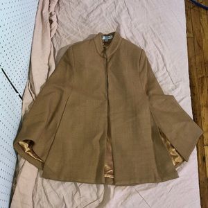 Camel Wool Cape Caplet Finders Keepers sz 4 Fall